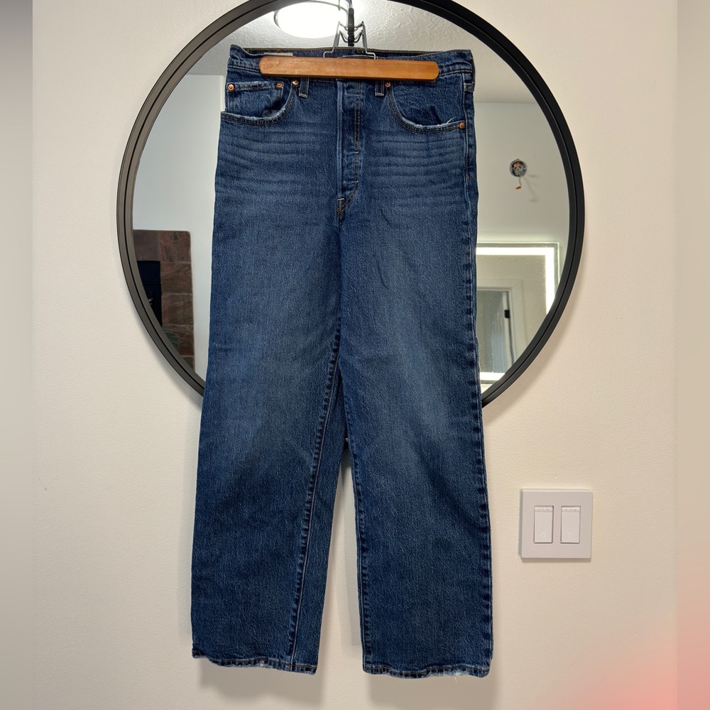 Levi’s Ribcage Jeans